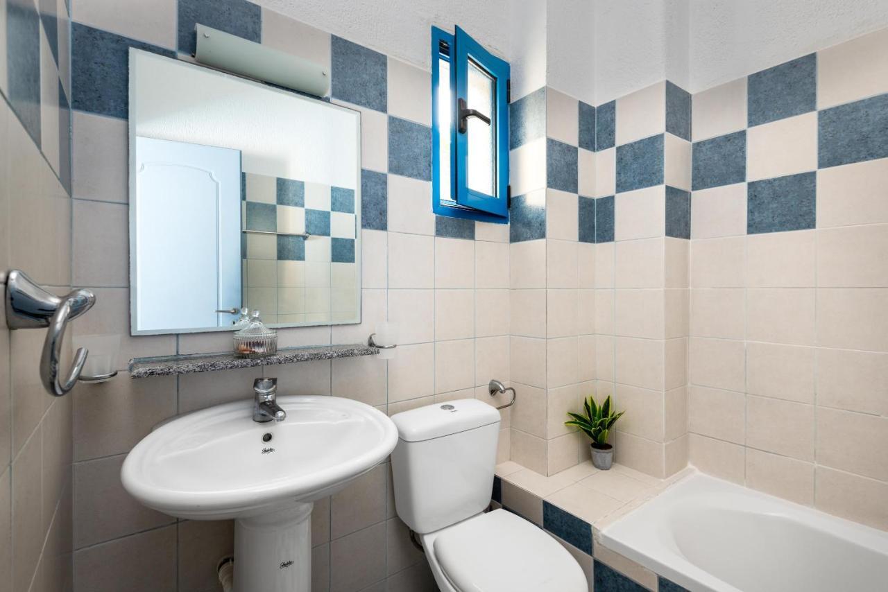 Agnanti Beach Apartments Архангелос Екстериор снимка